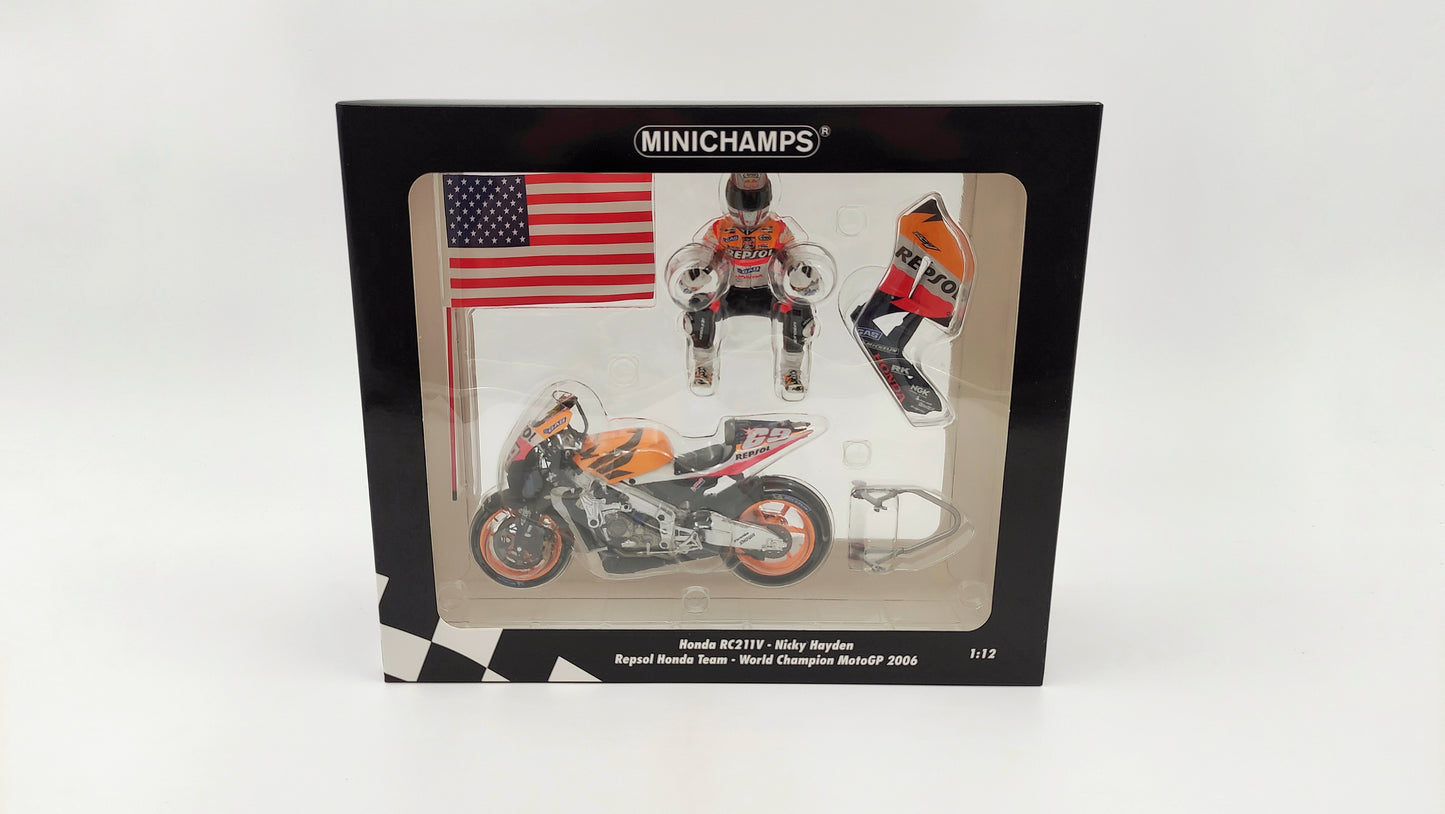 Minichamps Moto GP Honda RC211V Nicky Hayden 2006 World Champion 1/12 Limited Edition 1017 pcs. 122061169