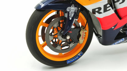 Minichamps Moto GP Honda RC211V Nicky Hayden 2006 World Champion 1/12 Limited Edition 1017 pcs. 122061169