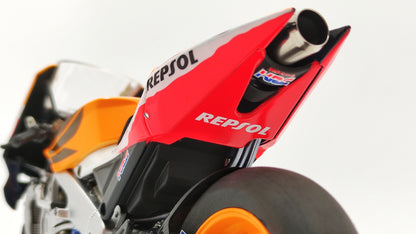 Minichamps Moto GP Honda RC211V Nicky Hayden 2006 World Champion 1/12 Limited Edition 1017 pcs. 122061169