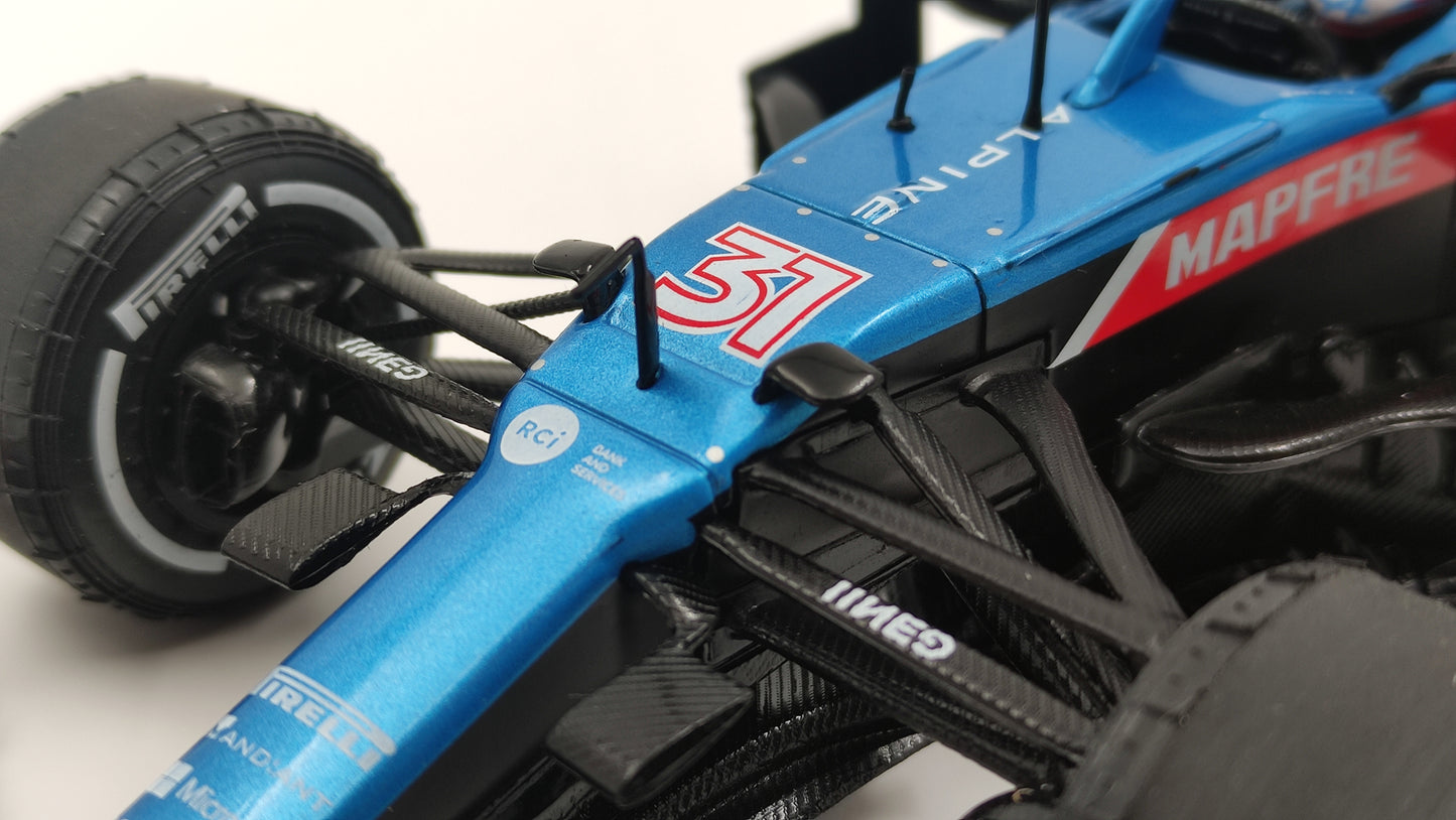 Solido Alpine F1 A521 Renault Esteban Ocon 2021 Hungarian GP Winner 1/18 S1808103