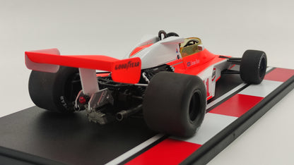 Model Car Group Mclaren M23 James Hunt French GP Winner 1976 MCG18612F