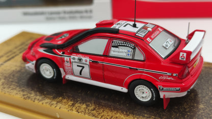 Tarmac Works Mitsubishi Lancer Evo 6.5 WRC T.Makinen/R.Mannisenmäki Safari Rally Kenya Winner 2001 TC-T64-021-01SAF