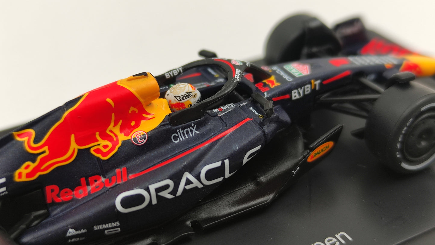Sparky Red Bull RB18 Max Verstappen F1 World Champion 2022 1/64 SY254