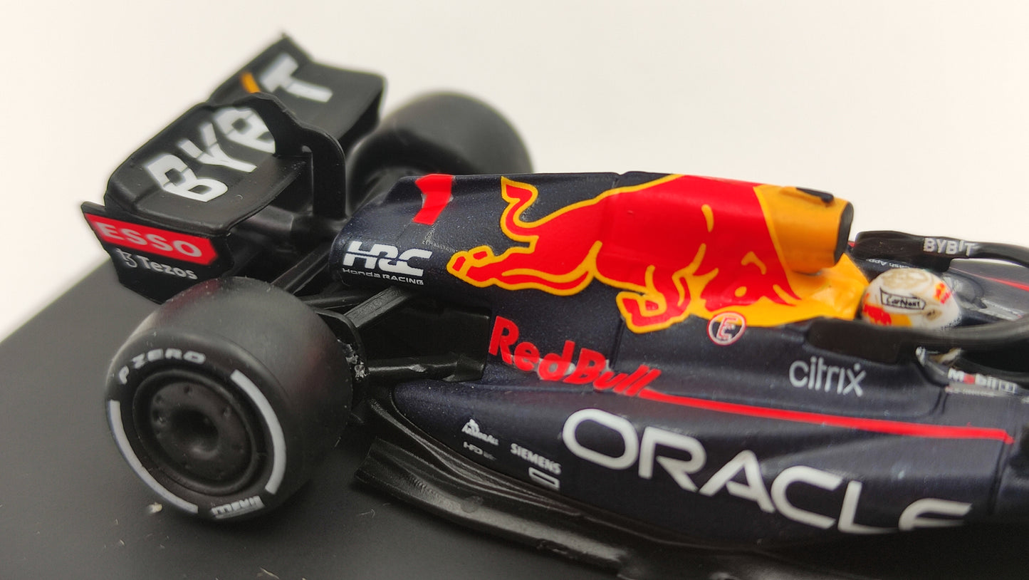 Sparky Red Bull RB18 Max Verstappen F1 World Champion 2022 1/64 SY254