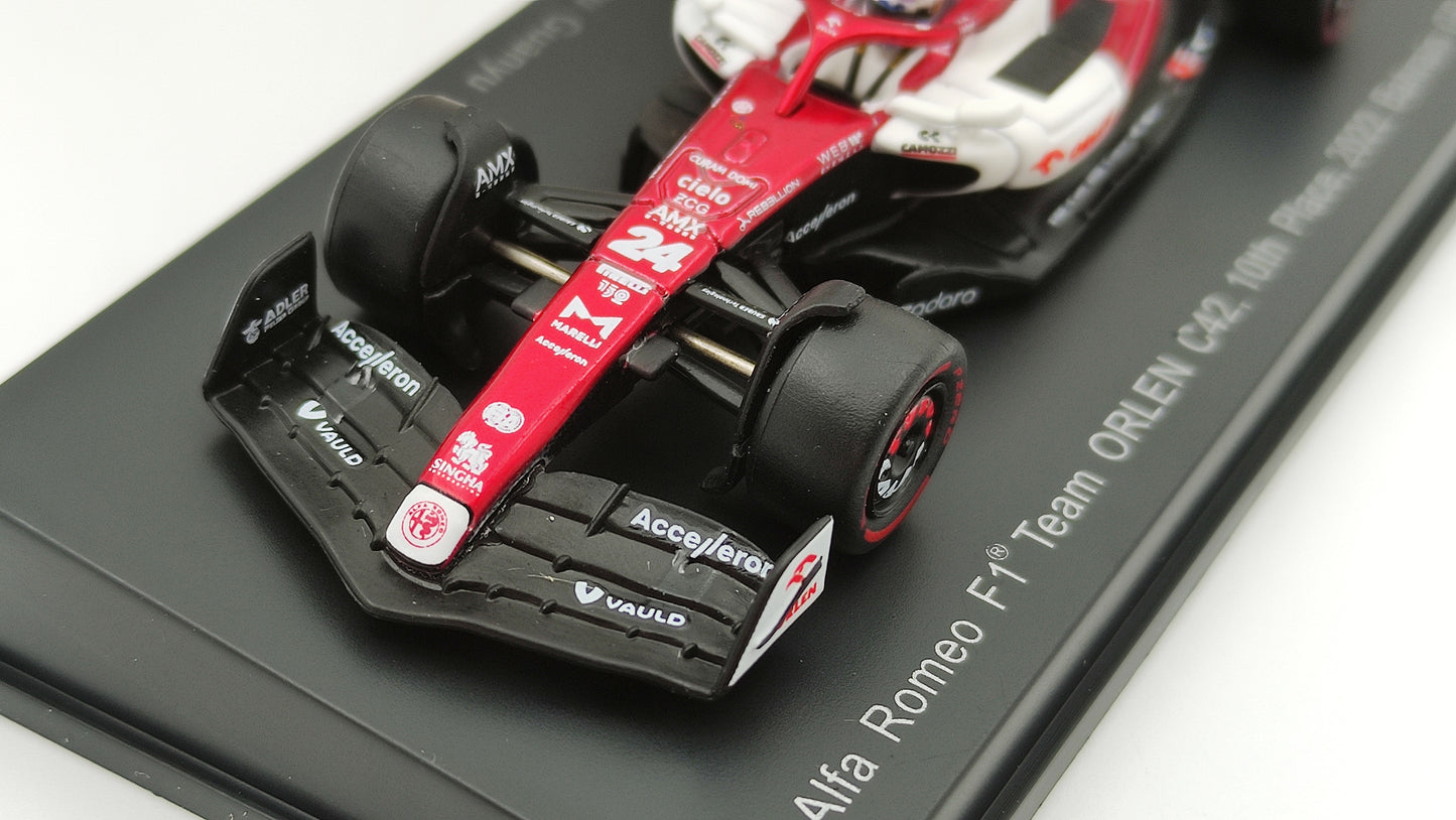 Sparky Alfa Romeo C42 Zhou Guanyu F1 2022 1/64 SY261