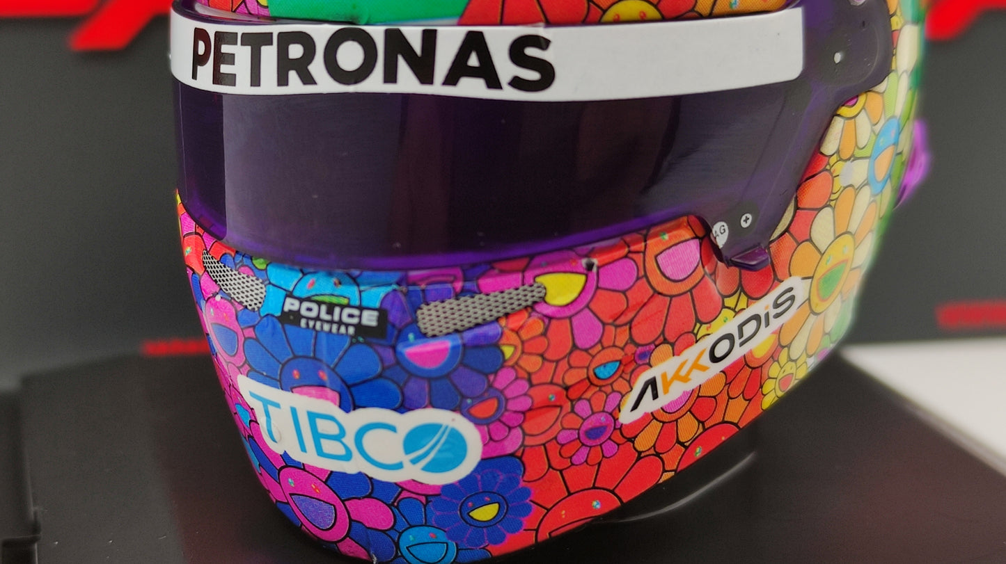 Spark Bell Helmet Lewis Hamilton AMG Mercedes F1 Japanese GP 2022 1/5 5HF083