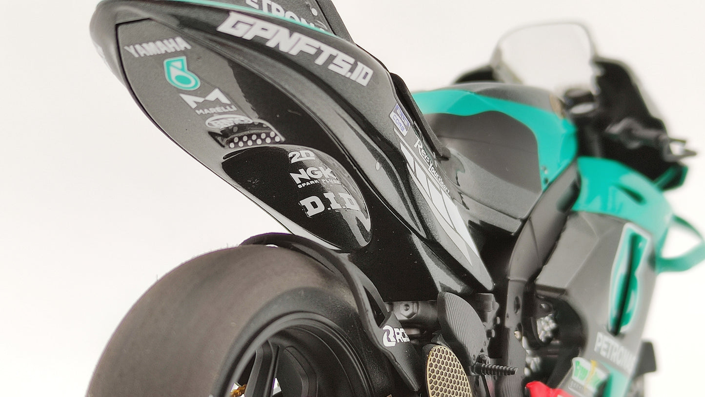 Minichamps Moto GP Yamaha YZR-M1 Last Ride Valentino Rossi 1/12 Valencia 2021 Limited Edition 2892 pcs.