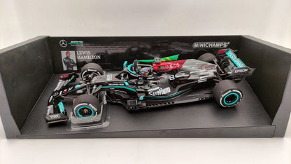 Minichamps AMG Mercedes W12 Lewis Hamilton 2021 Brazilian GP winner 1/18 110212044