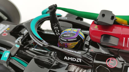 Minichamps AMG Mercedes W12 Lewis Hamilton 2021 Brazilian GP winner 1/18 110212044