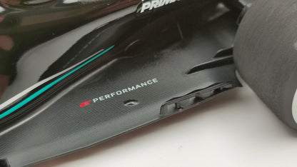 Minichamps AMG Mercedes W12 Lewis Hamilton 2021 Brazilian GP winner 1/18 110212044